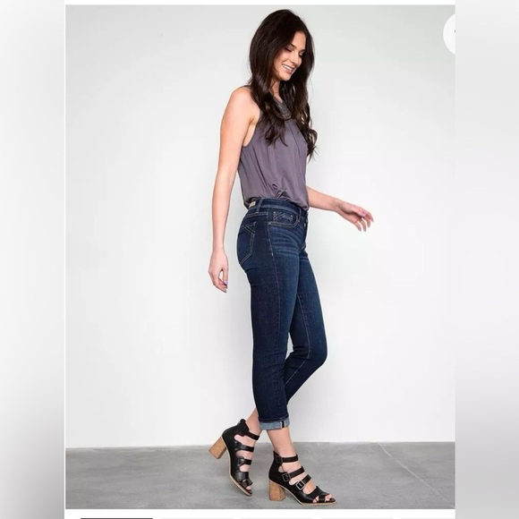 💙💙 Buckle Black Fit No. 53 Stretch Capri Jean💙💙SZ 23- NWOT - Picture 1 of 16